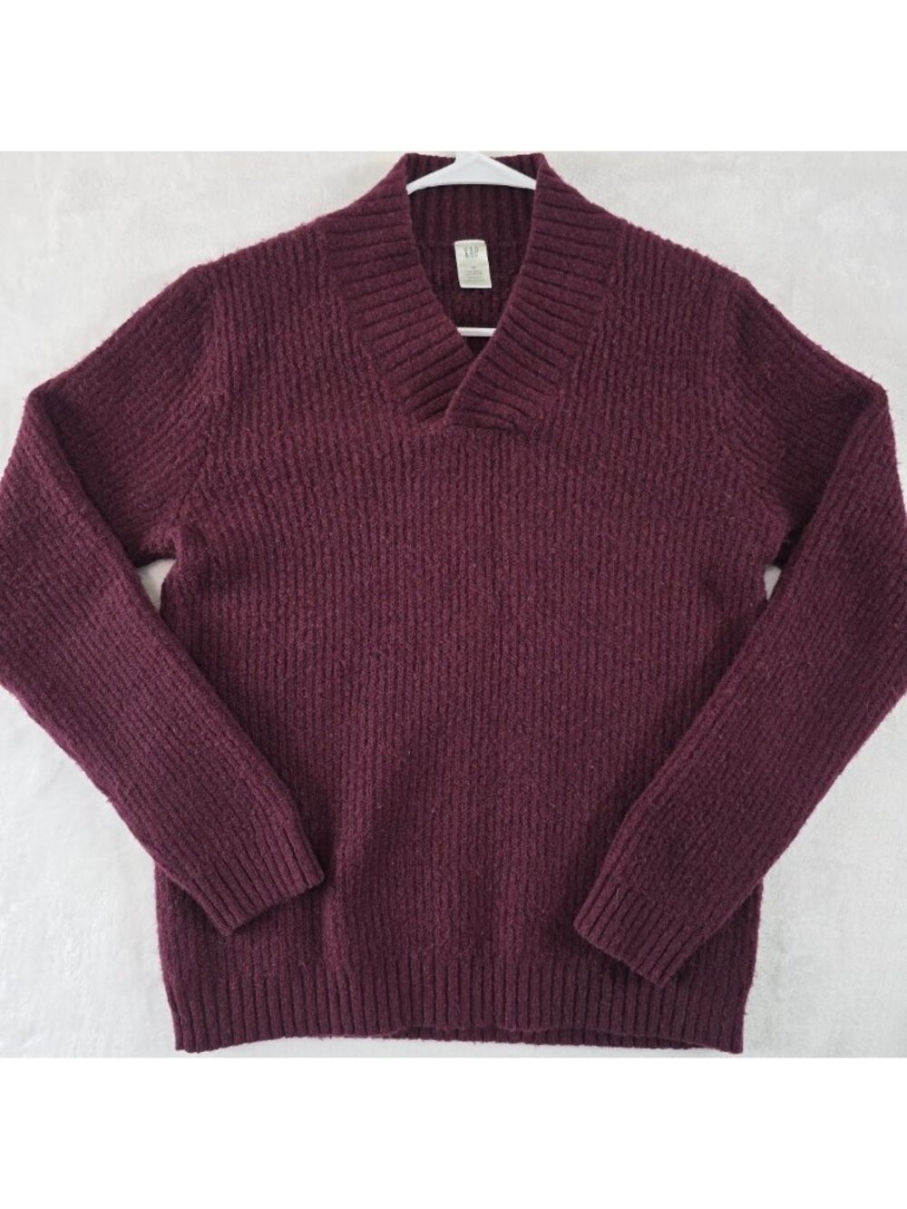 VTG Gap Mens Wool Blend Sweater V Neck Stretch Burgundy Maroon Knit Size Med